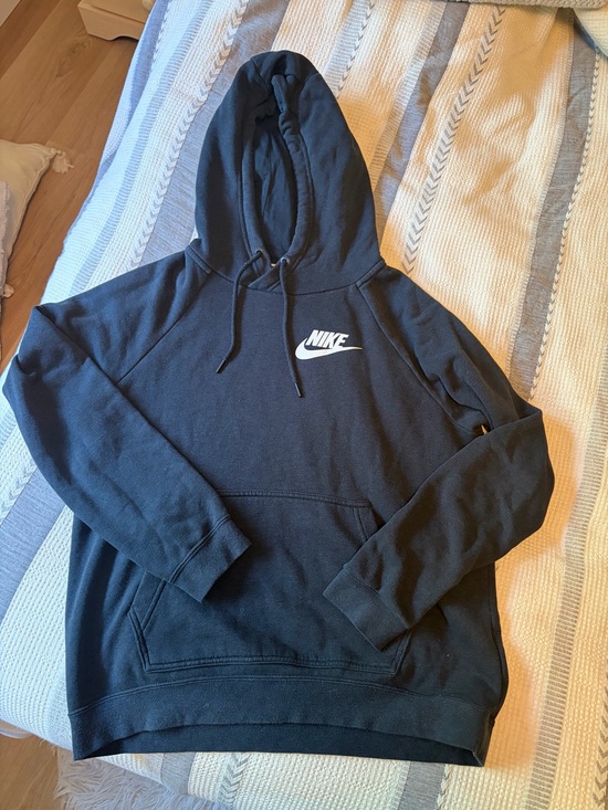 Nike Other - Nike Women’s Black Pullover Hoodie